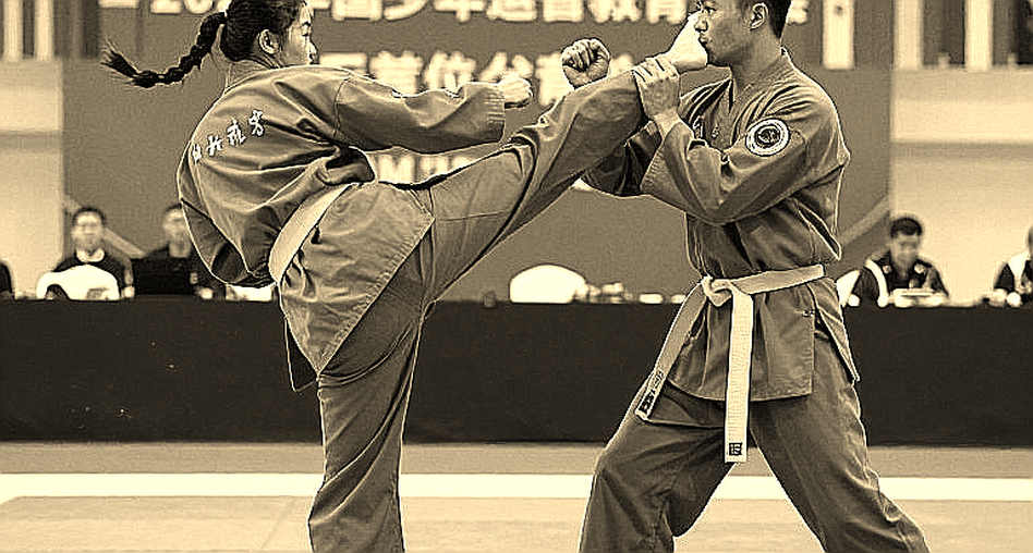 Breath on the Wooden Floor: 47 Days Inside a Nha Trang Martial Arts Hall Breath on the Wooden Floor: 47 Days Inside a Nha Trang Martial Arts Hall