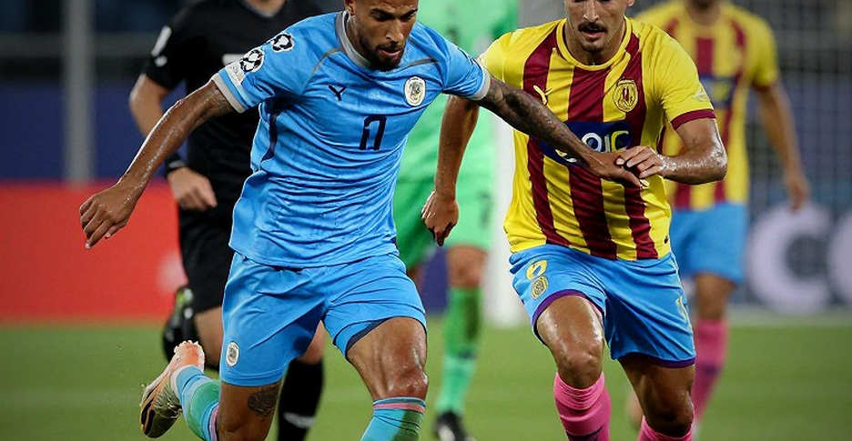 The Wrong Label on the Editing Desk: When Off-Pitch News Slips into the Football Stream