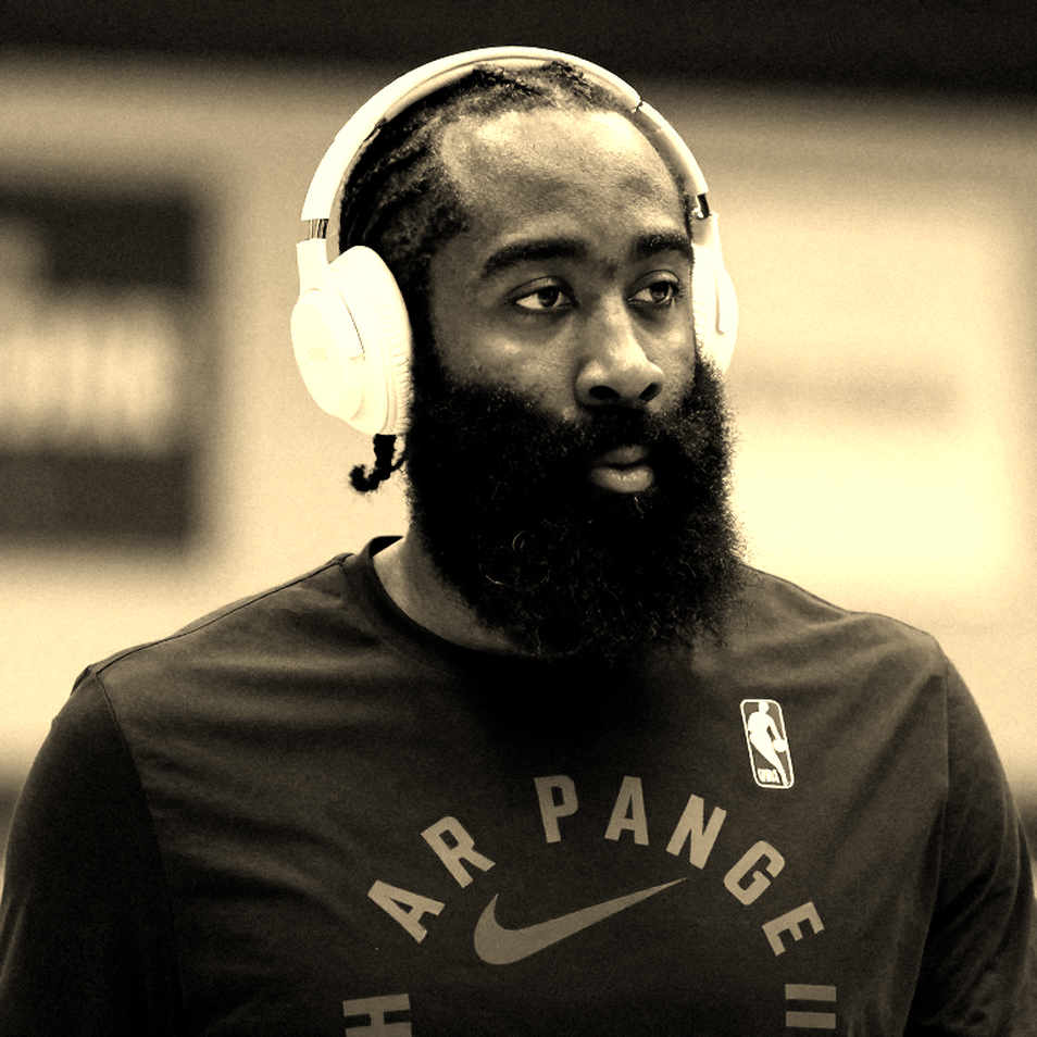 De Larrea học từ Irving, nhưng bản kê khai Mavericks còn nhiều khoảng trống